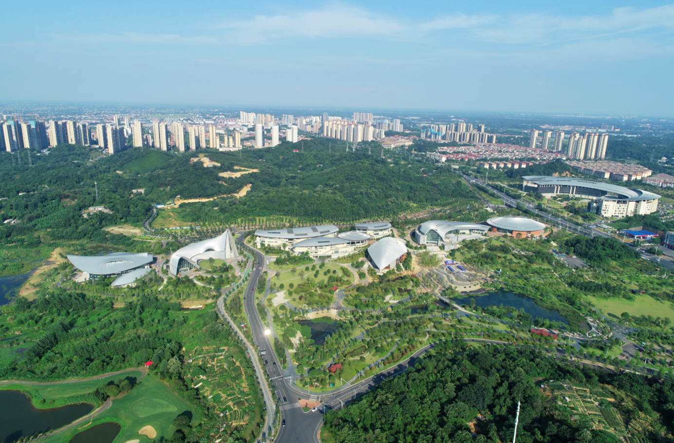 湖南益阳“一园两中心”项目